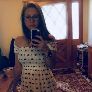 Meet your Posher, Jeanne